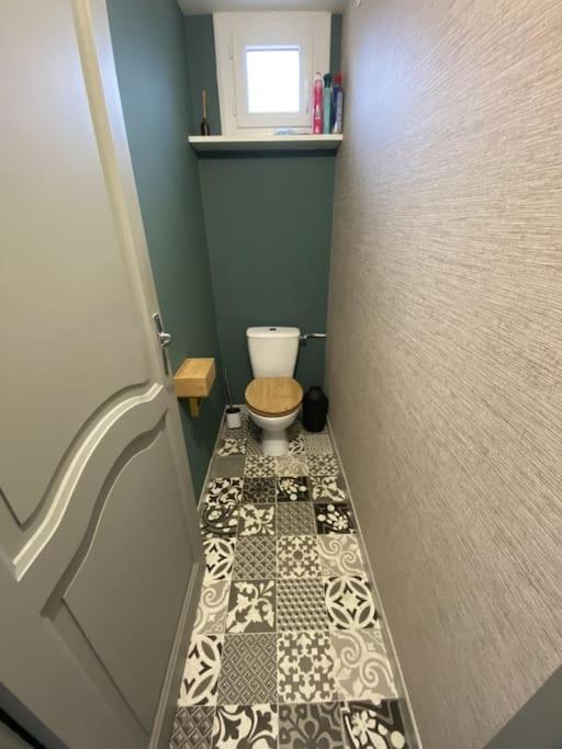 Appartement Tout Equipe 2 Chambres + Jardin Saix  Екстериор снимка